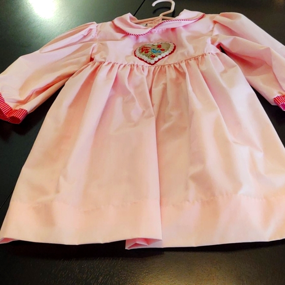 Love you Dress-Price firm - Picture 1 of 8